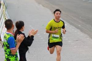 BIB: 2367
                            <button type="button" onclick="openModal(3531257)" class="btn btn-primary btn-sm float-right btn-popup" data-toggle="modal" data-target=".modal-high-quality">
                        <i class="fas fa-shopping-cart"></i> Add to Cart
                    </button>
                                            <button type="button" onclick="isThisMe(3531257, true)" class="btn btn-success btn-sm float-right btn-popup btn-isme hidden" data-toggle="tooltip" data-placement="bottom" title="นี่คือรูปของคุณใช่ไหม คลิกที่นี่เพื่อเอาเข้าอัลบั้ม">
                        <i class="fas fa-plus"></i> Add to album
                    </button>
                    <button type="button" onclick="isThisMe(3531257, false)" class="btn btn-warning btn-sm float-right btn-popup btn-isnotme hidden">
                        <i class="fas fa-ban"></i> Remove from album
                    </button>